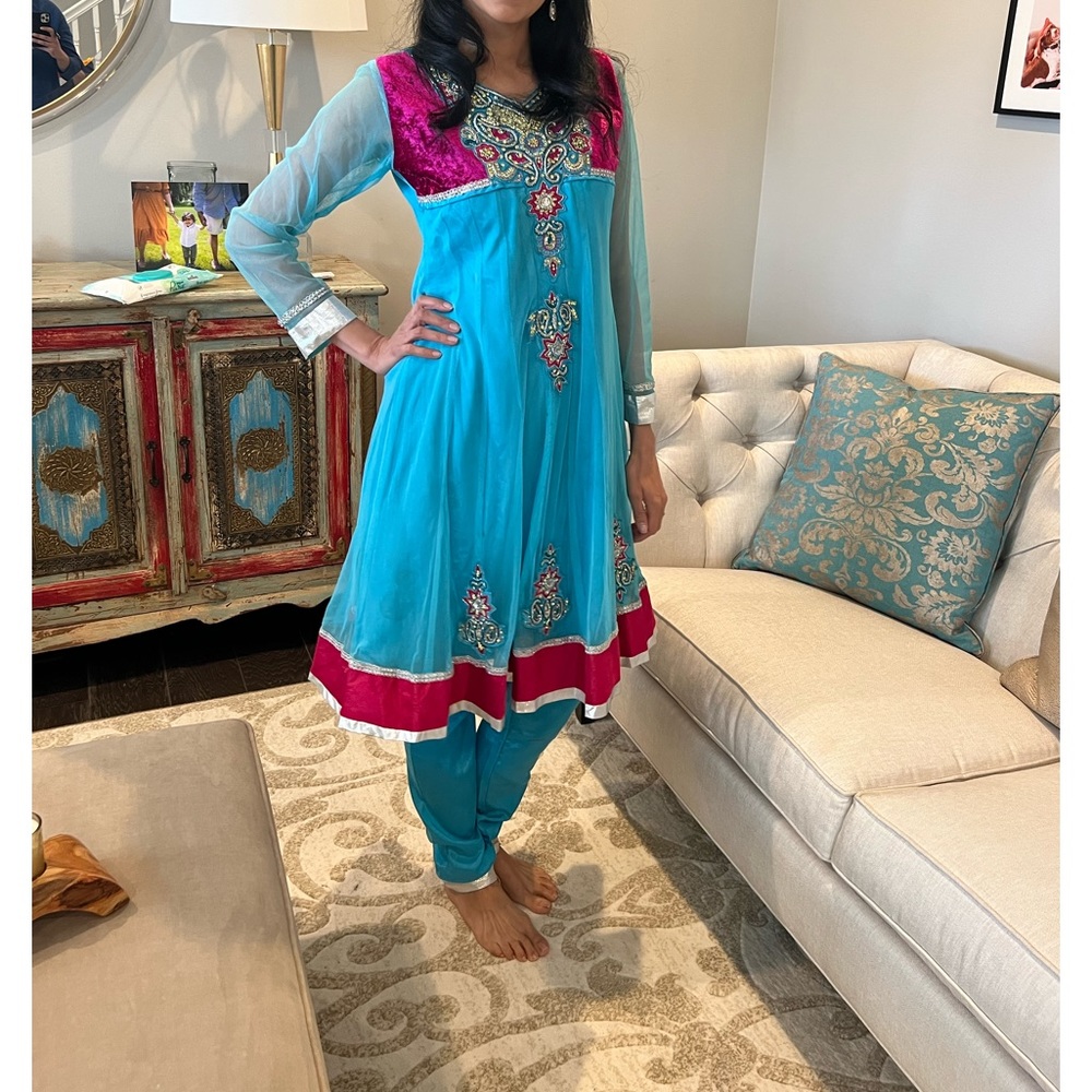 Blue and purple velvet Indian outfit pants and top small